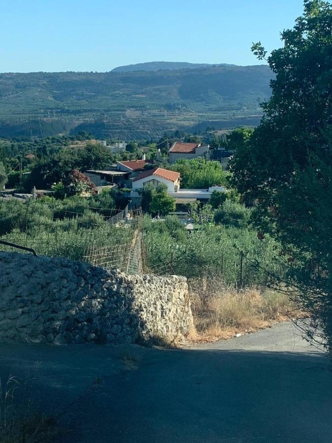 Old stone villa in Apokoronas Villa Nostalgia Kreta Fílippos Esterno foto